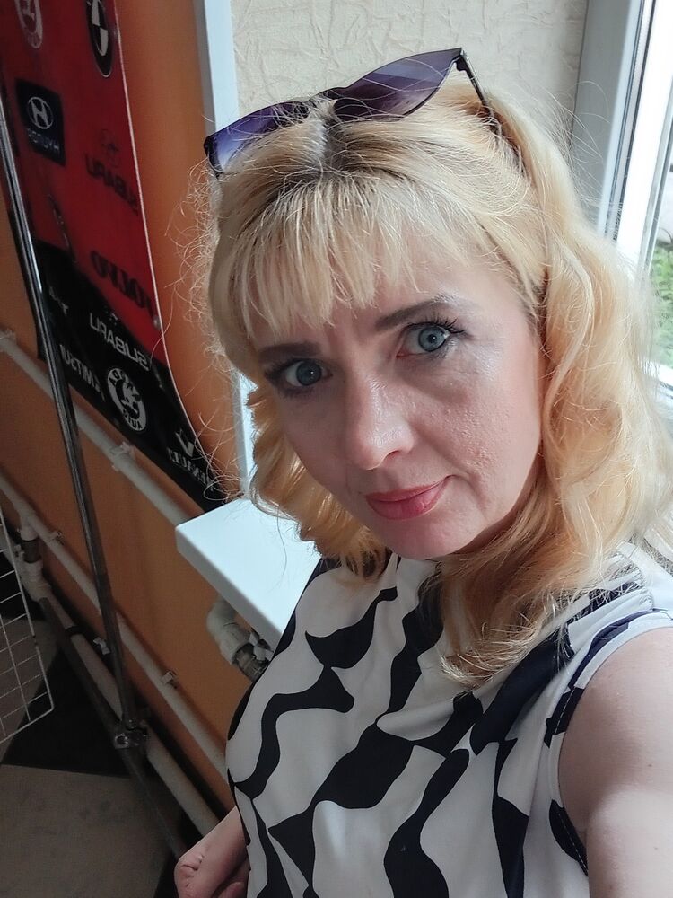  52955528  Yulia, 44 ,    