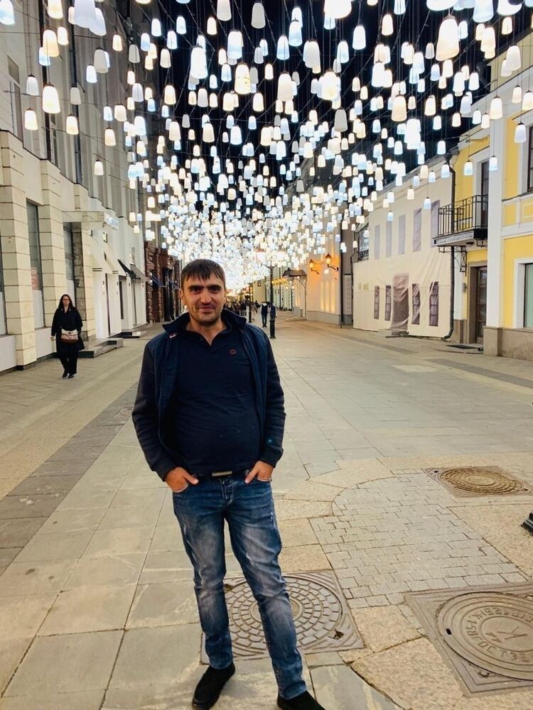  ,   Artur, 34 ,   ,   , c 