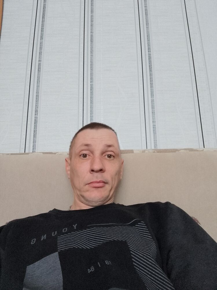  32216718  Vladimir, 41 ,    