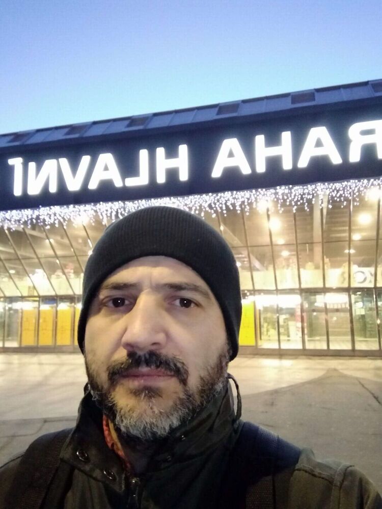  ,   Aleks, 46 ,   ,   