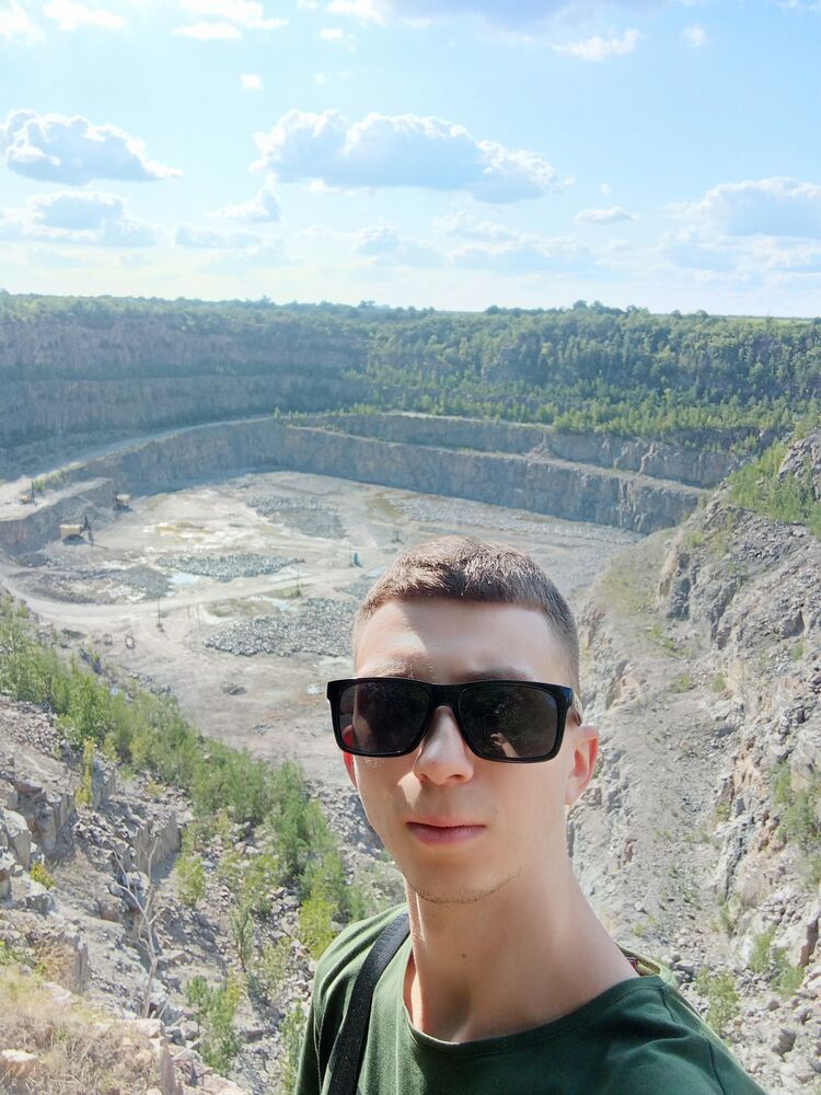  23748938  , 25 ,     