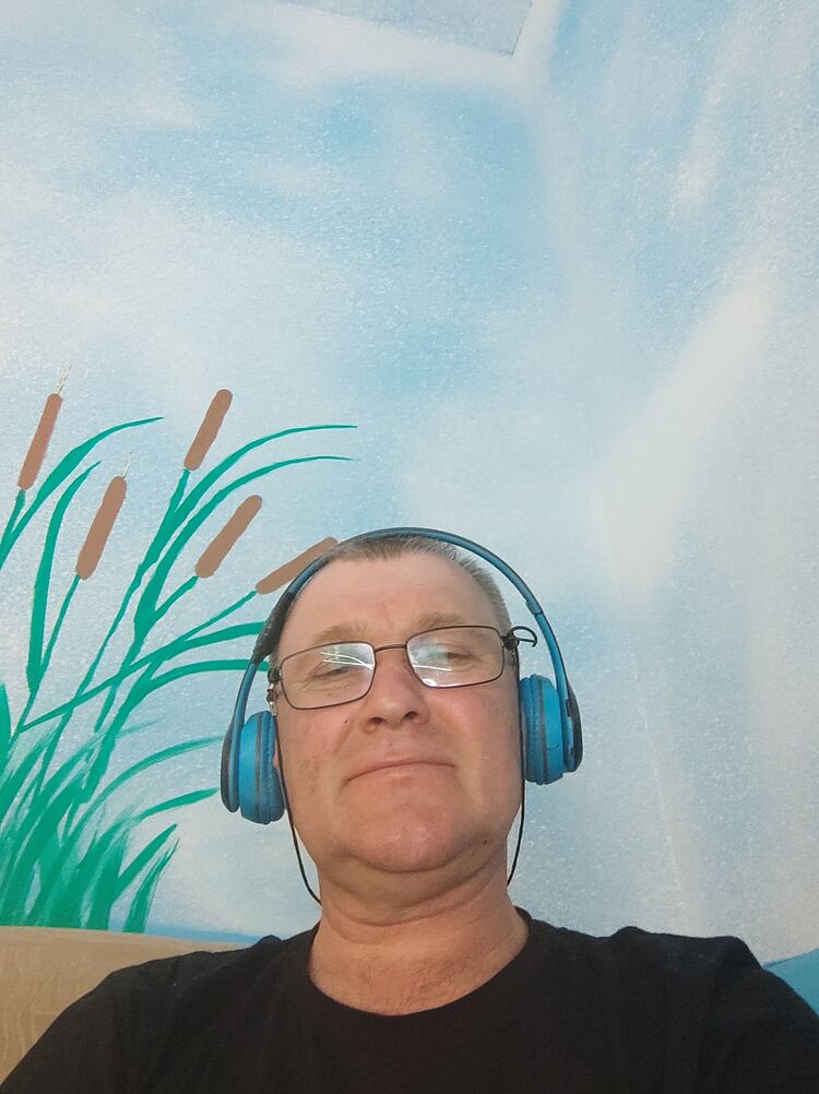  26137068  , 56 ,    