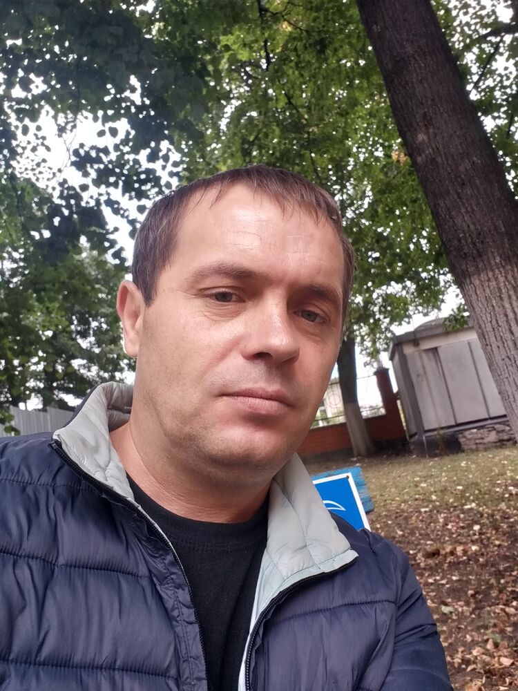  30348168  , 44 ,    