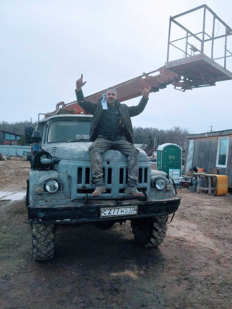  54365588  Ali Adin, 40 ,    Utopia