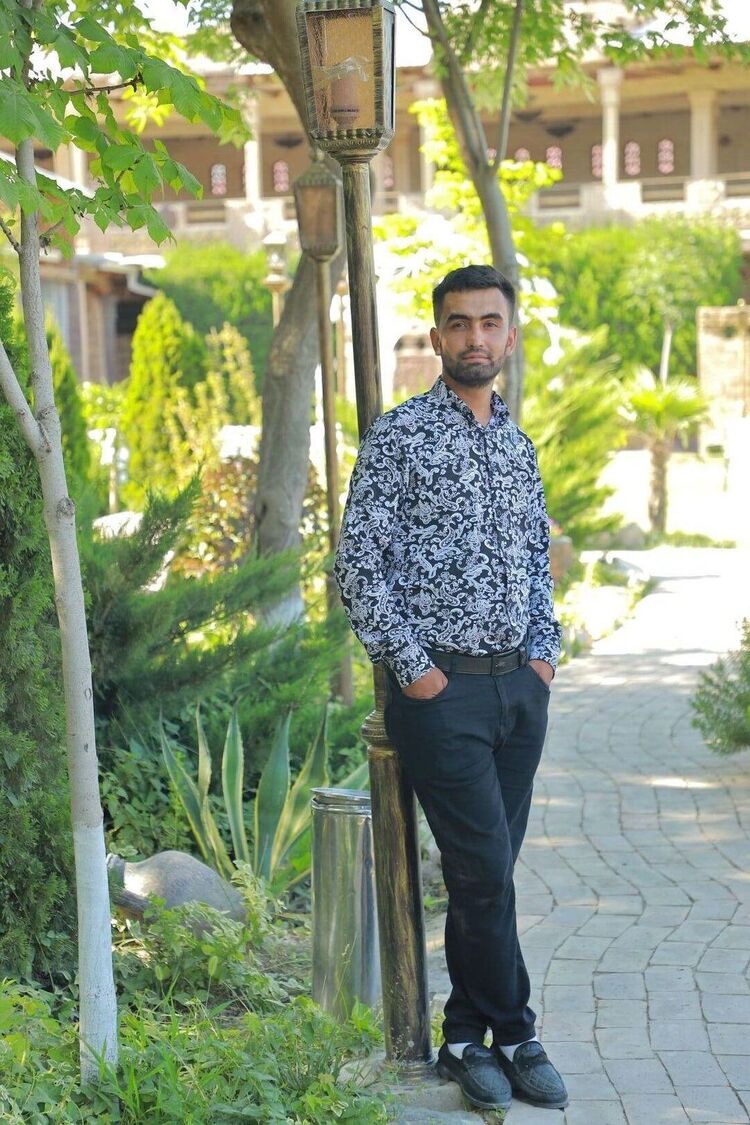  ,   Parviz, 29 ,   ,   
