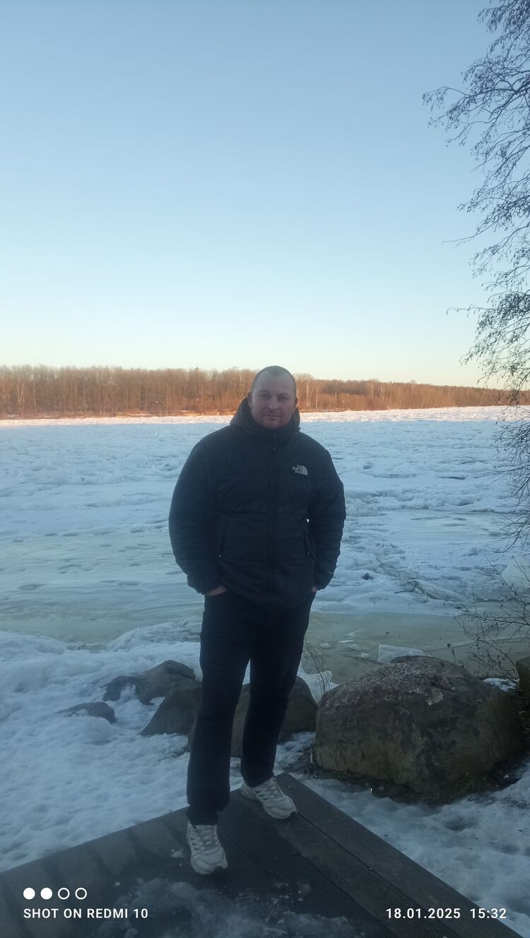  -,   Anatoly, 33 ,   ,   , c 