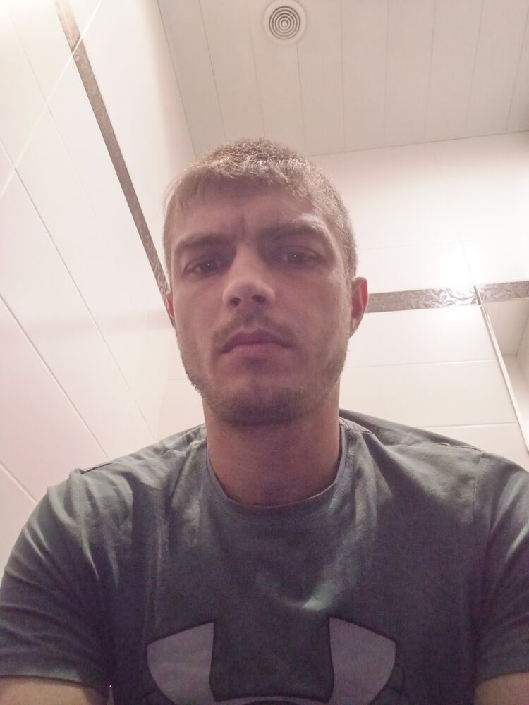 Мужчины бийск. Безручко Максим Юрьевич Бийск. Спорт Максим Бийск. Максимы парни.