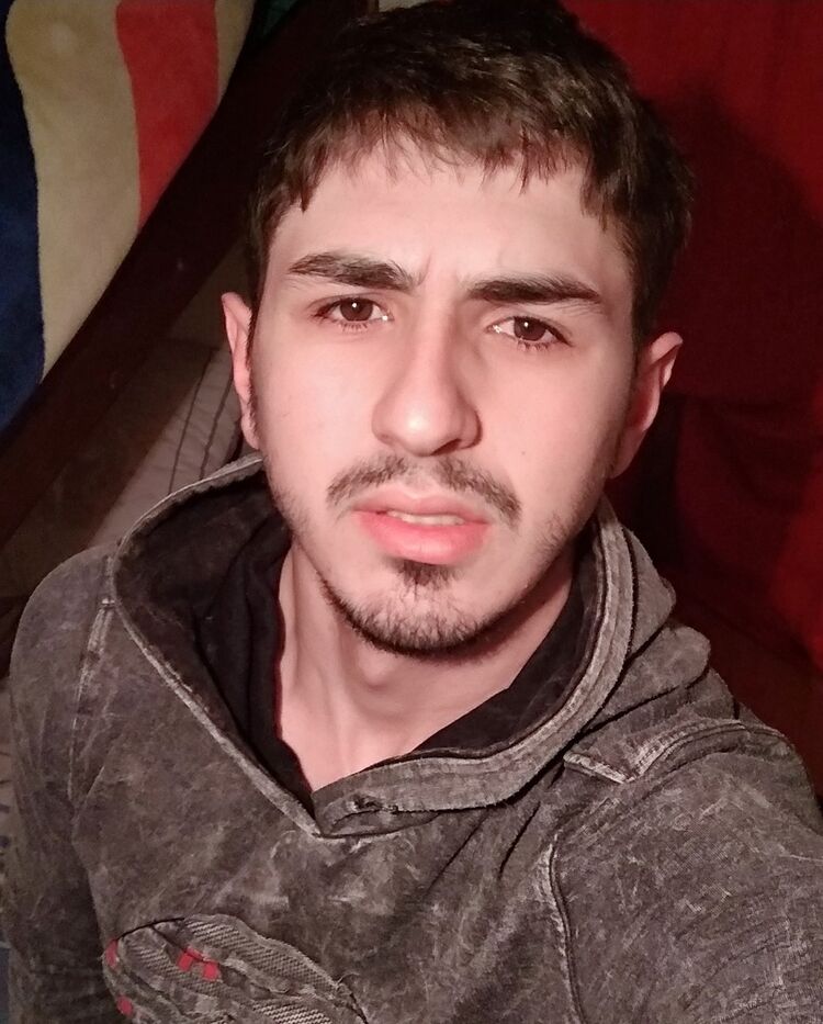  ,   Akber, 29 ,   ,   , c 