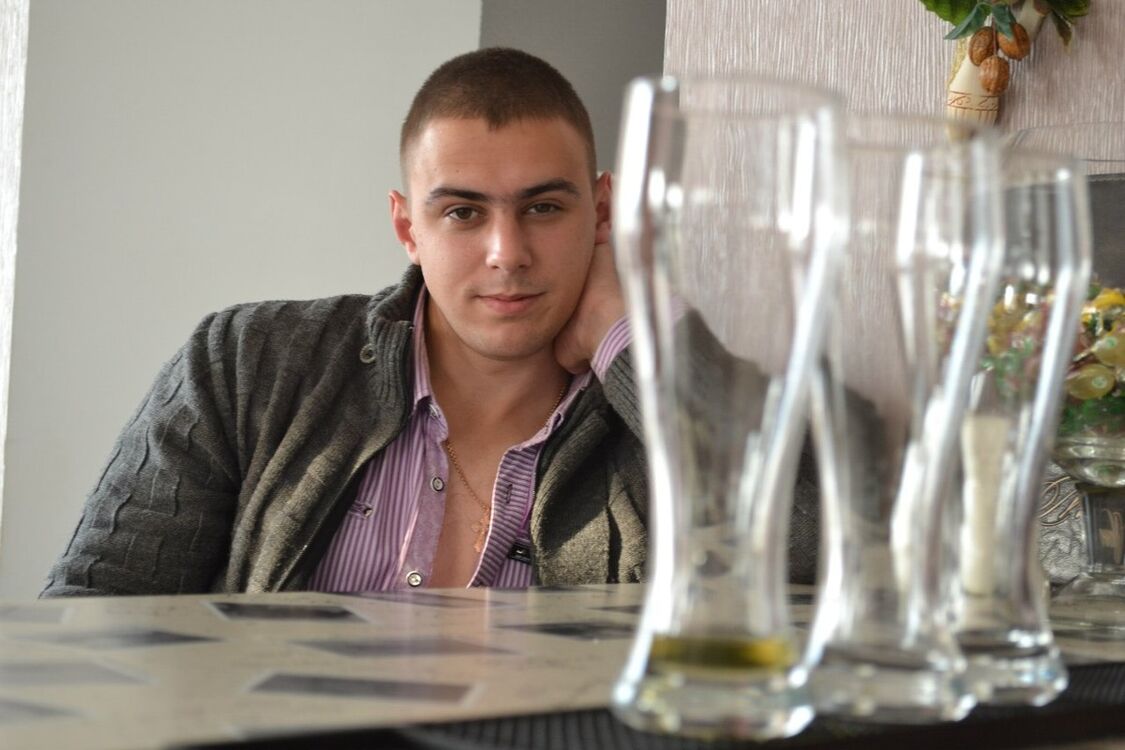  ,   Anton, 34 ,   ,   , c 