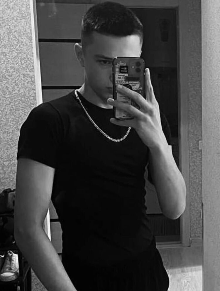  ,   , 28 ,   ,   