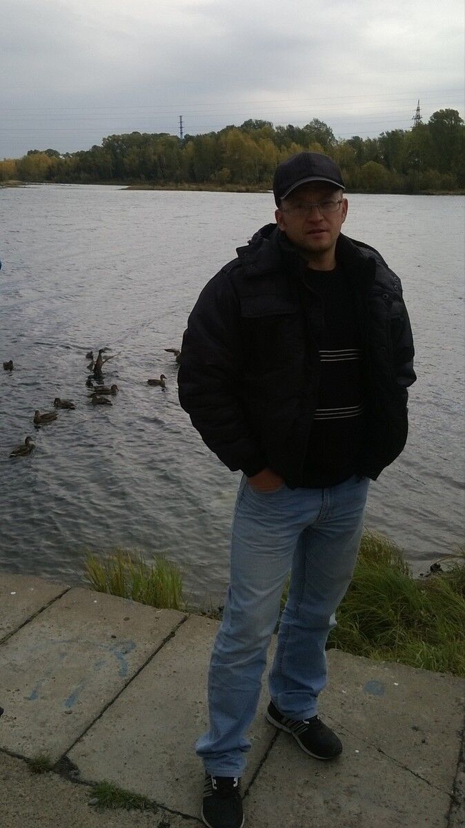  -,   , 44 ,   