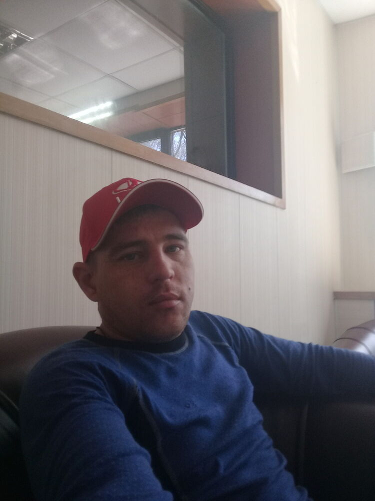  -,   Vladimir, 37 ,   ,   , c 