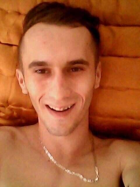  ,   Ismail, 32 ,   ,   , c 