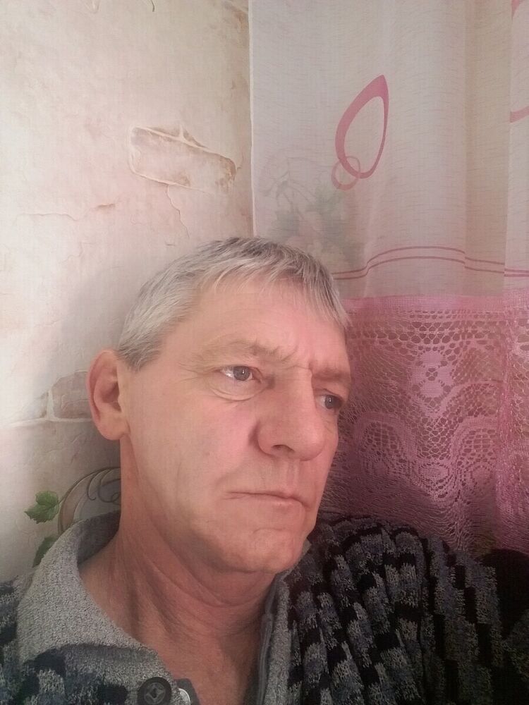  22007798  , 51 ,    