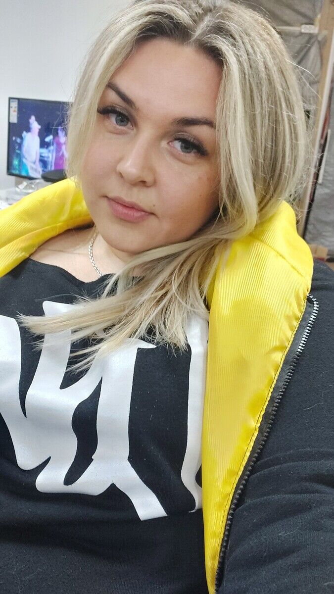  21688428  Vasilisa, 36 ,    