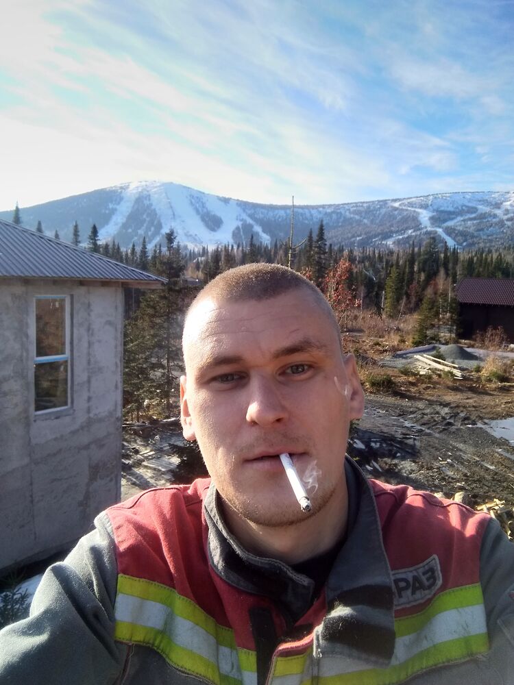  ,   Nikolay, 37 ,   ,   