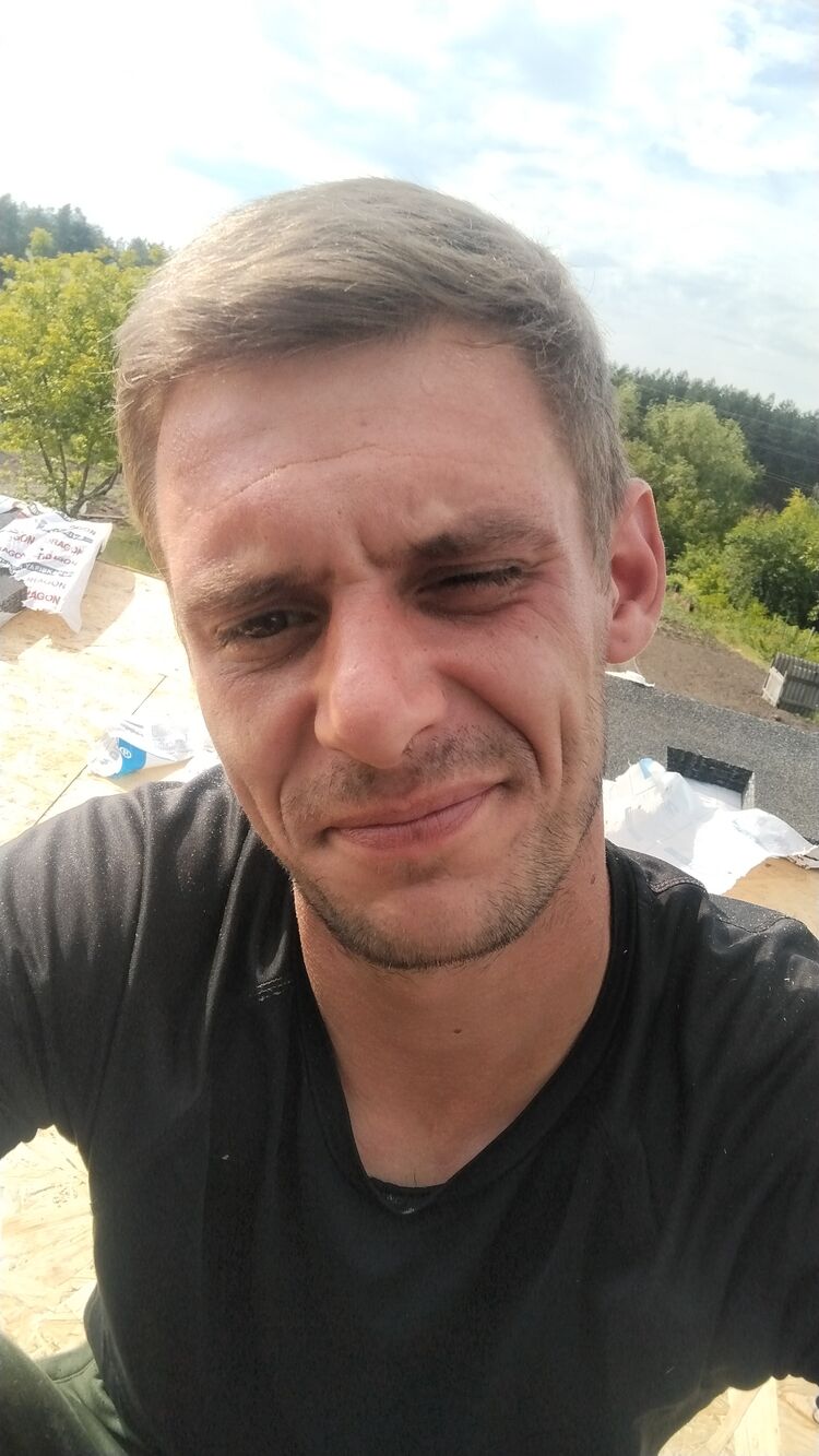  44285578  , 30 ,    