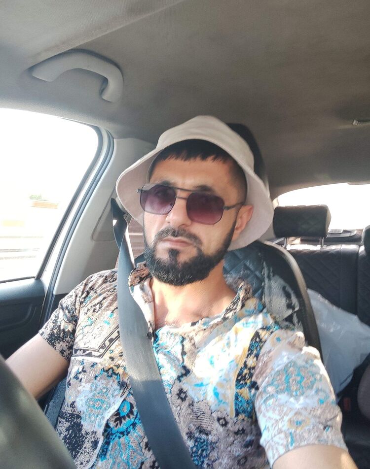 51626958  Borya, 40 ,    