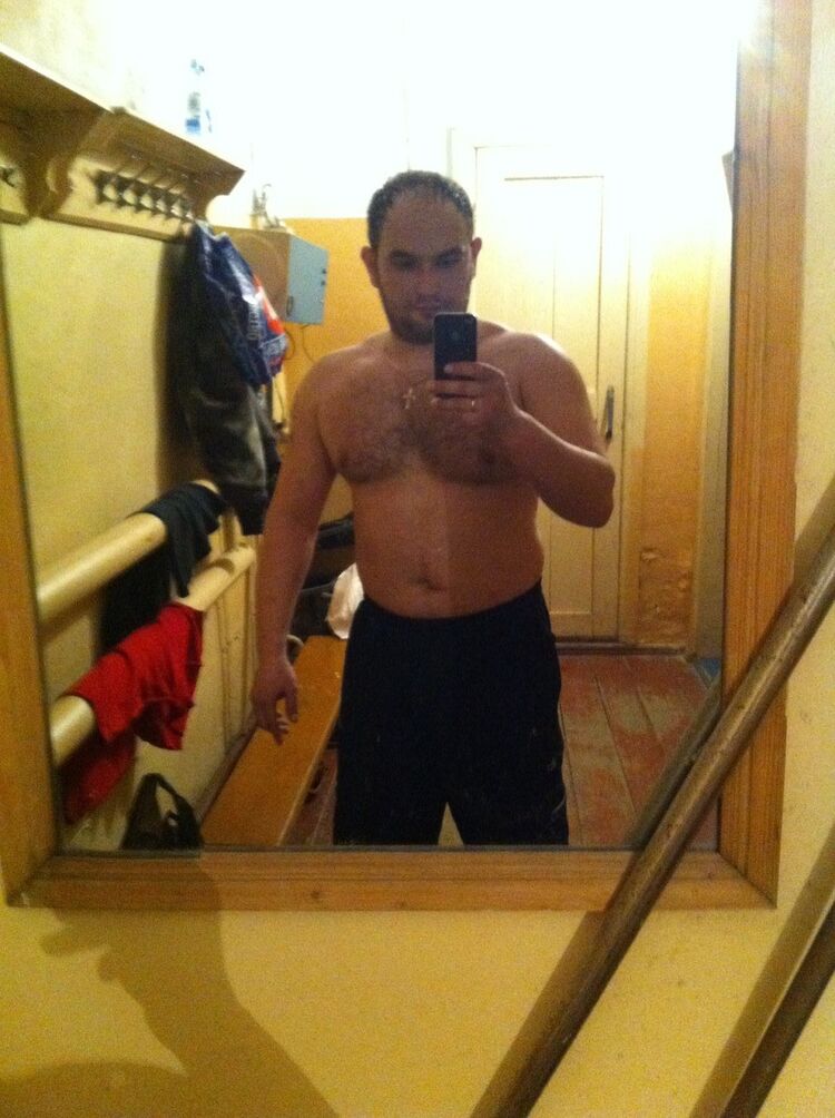  ,   Maks, 42 ,   ,   , c 