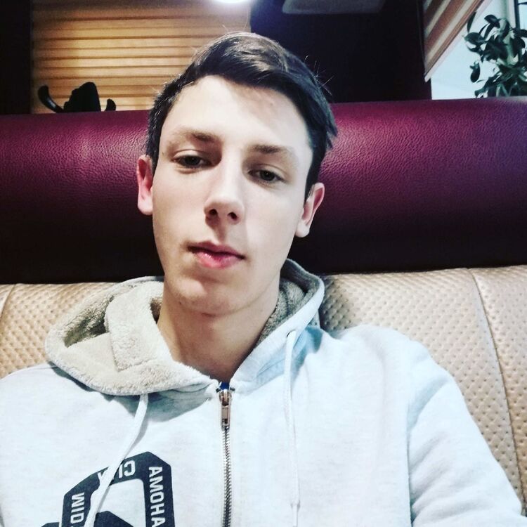  19237728  , 23 ,    