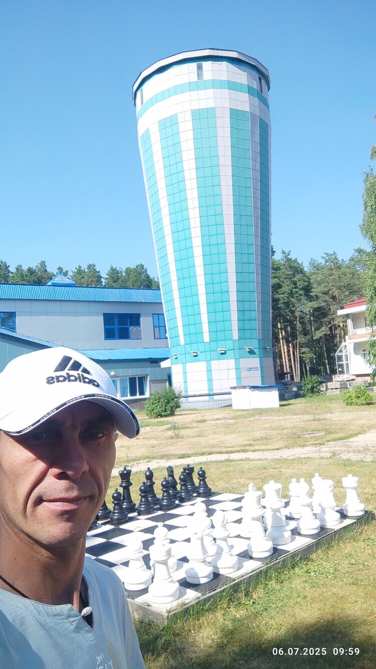  52550818  , 44 ,    