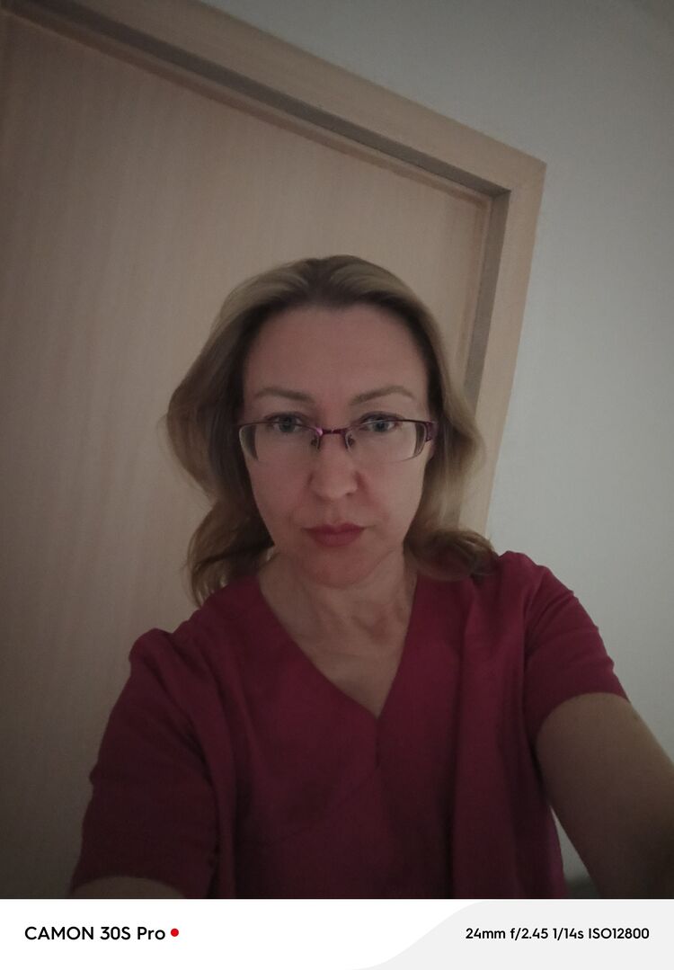  50862998  Anna, 41 ,    