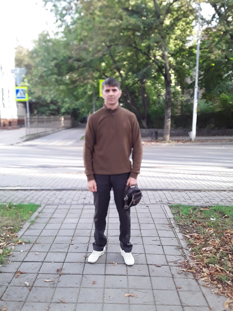  37523138  , 48 ,    