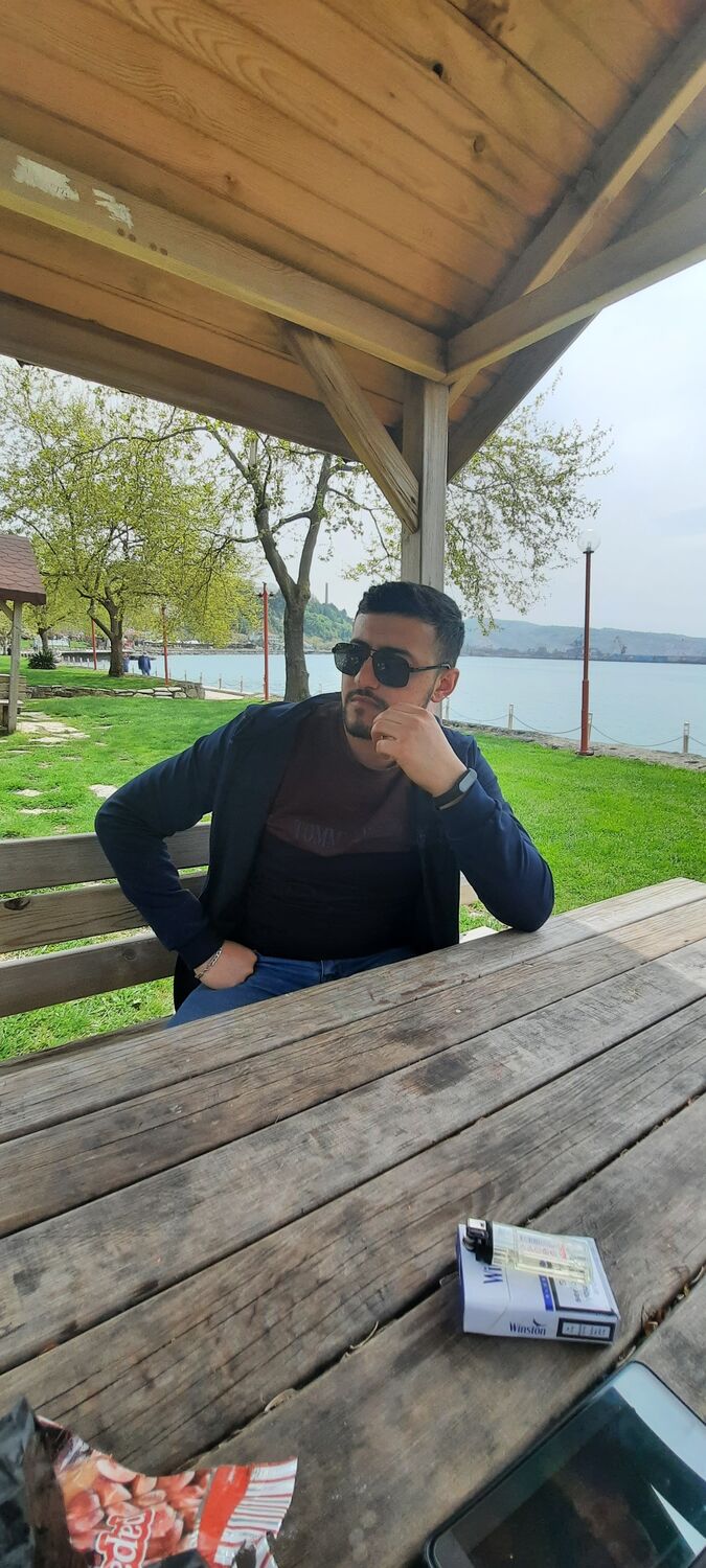  ,   Cahid, 33 ,   ,   