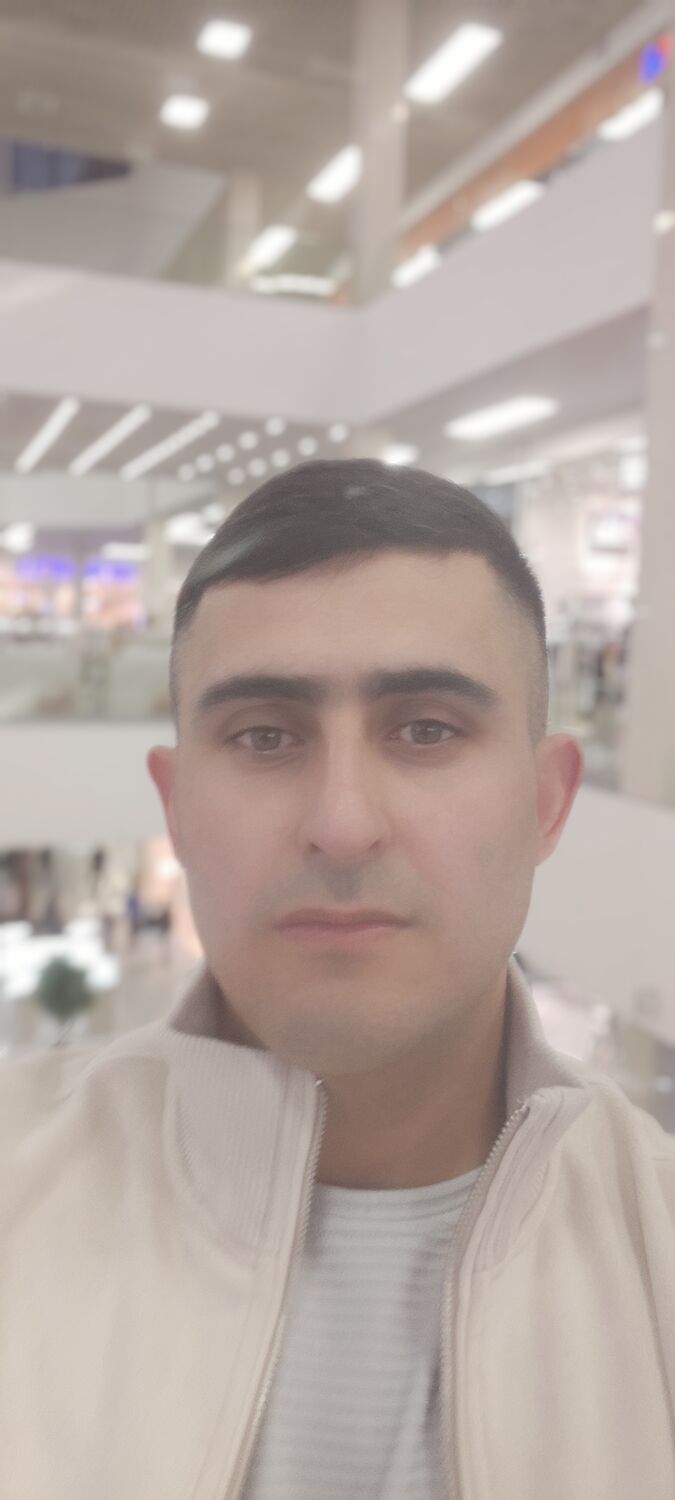  46904398  , 35 ,    -