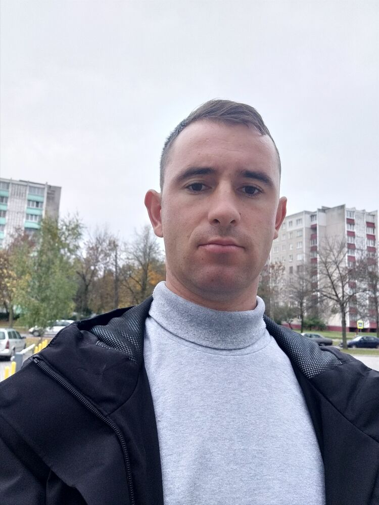  49761588  , 30 ,    