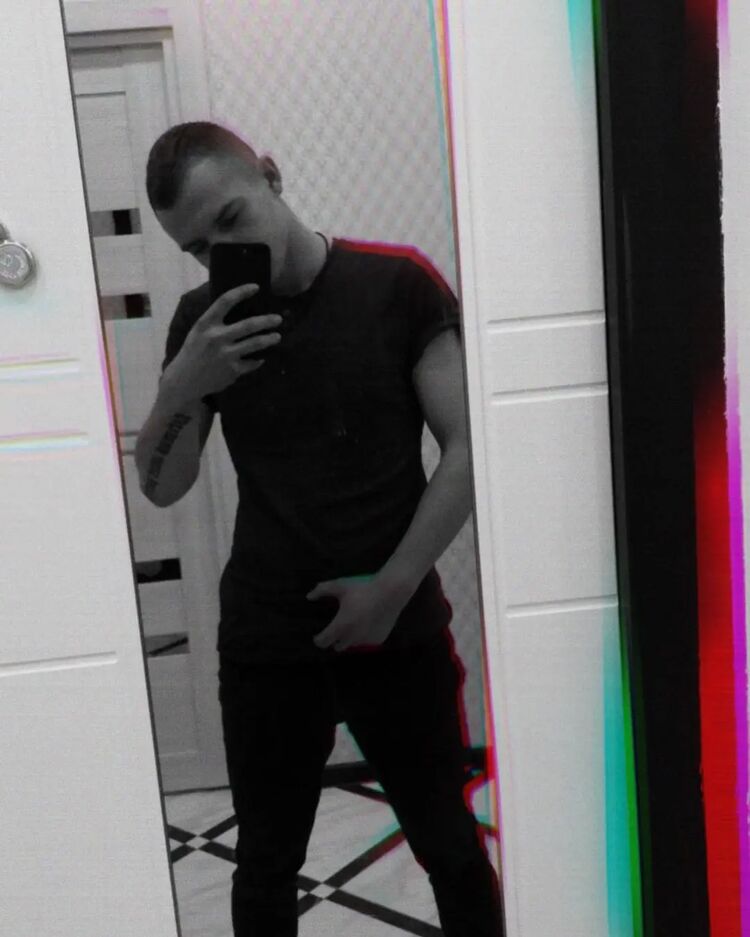  27415378  Vadim, 25 ,    