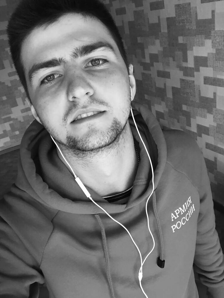  46359168  Aleks, 27 ,    