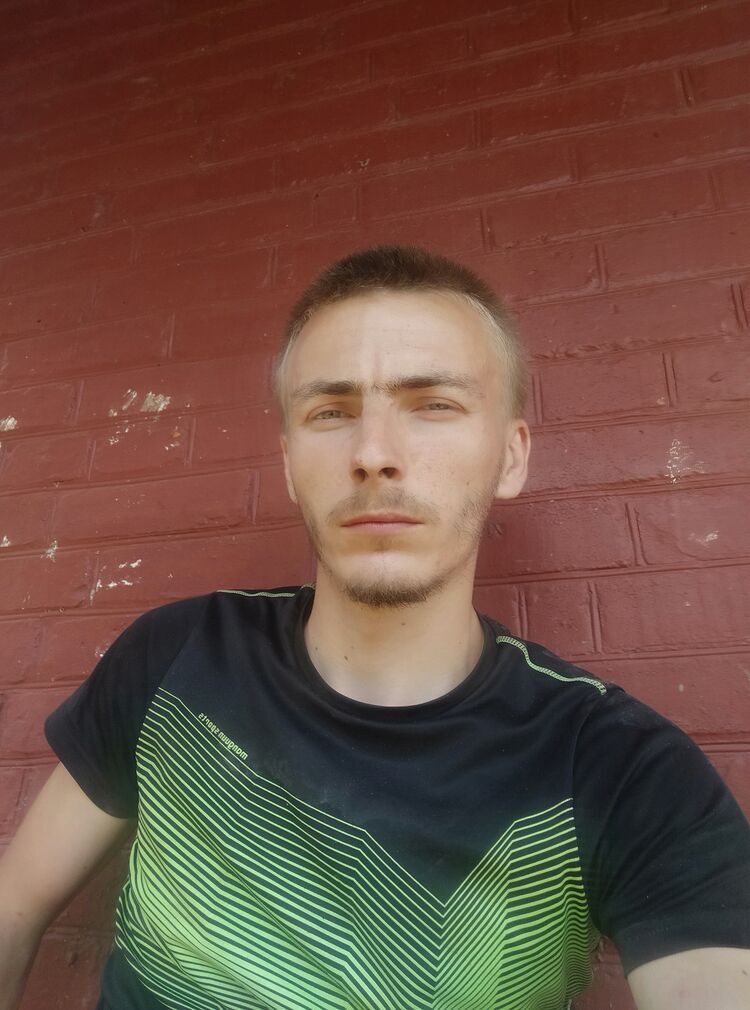  52725048  , 24 ,    