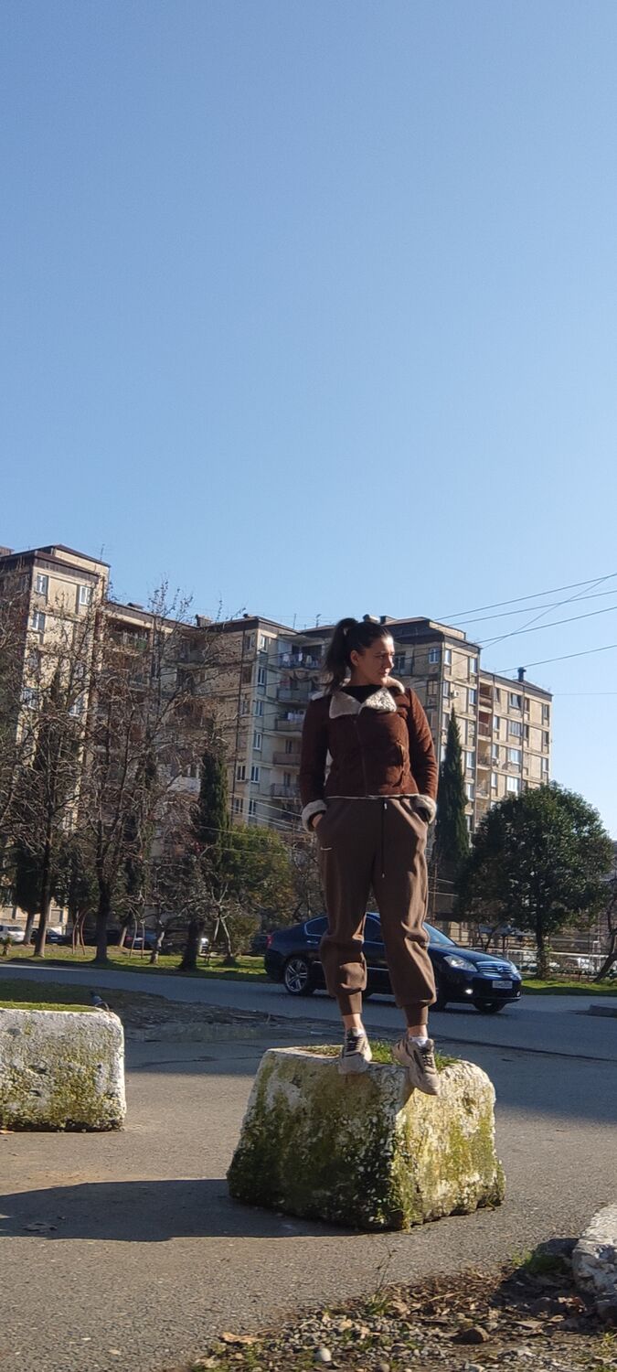  33387148  , 37 ,    