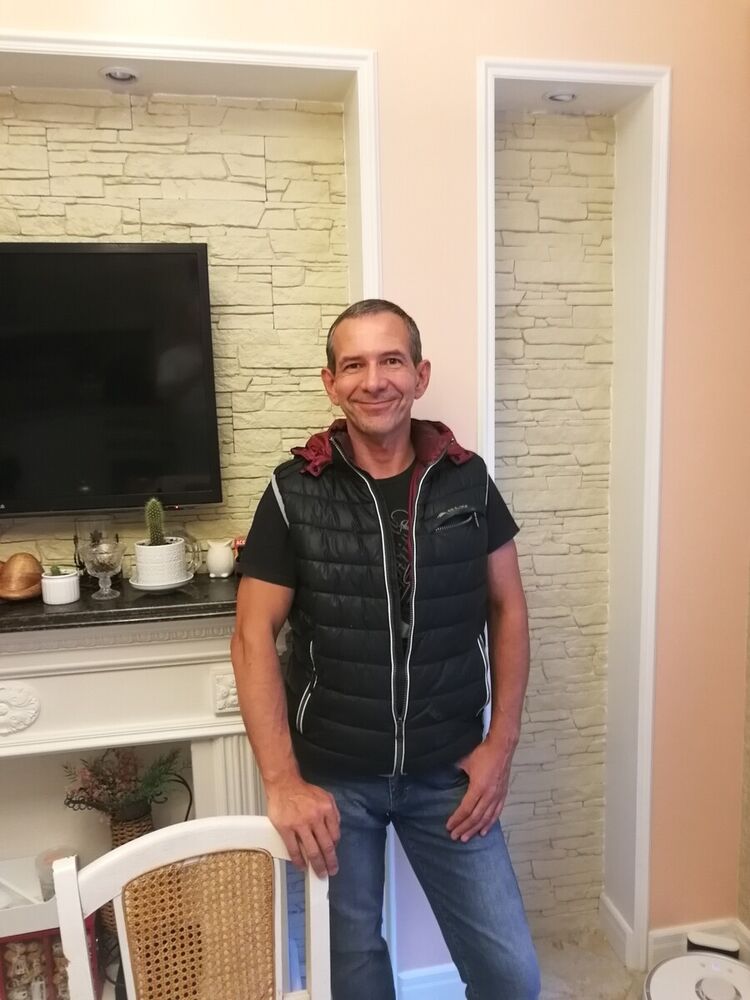  20705068  , 54 ,    