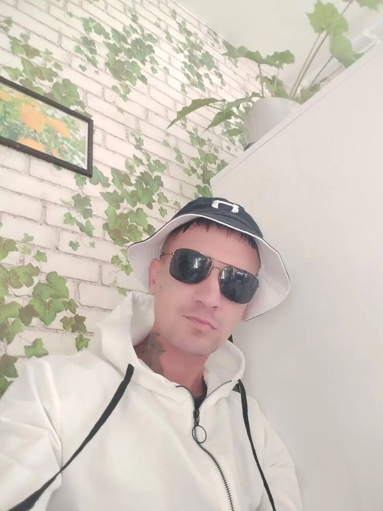  47849408  Sasha, 37 ,    