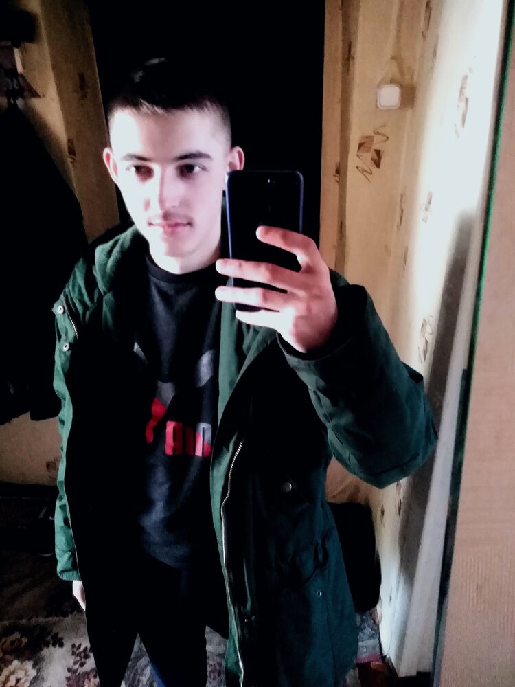  31803118  , 23 ,    