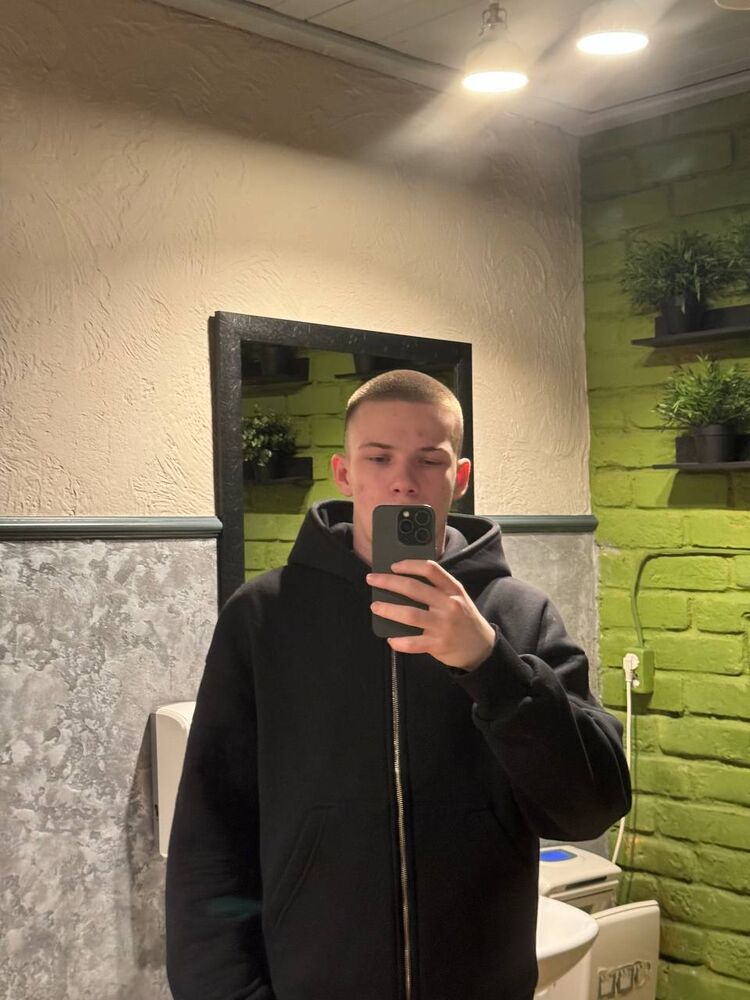  42586078  , 21 ,    