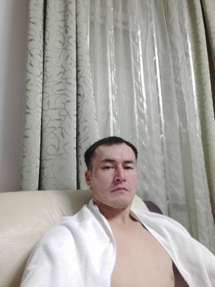  16046428  Boymirza, 36 ,    