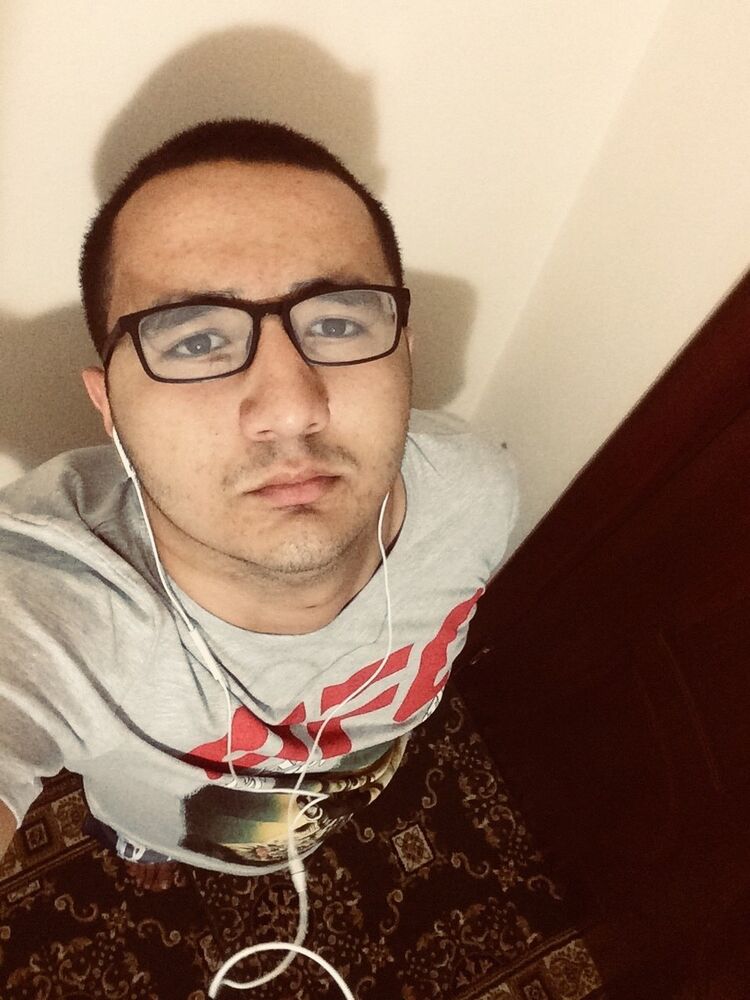  ,   Odilbek, 25 ,   ,   , c 