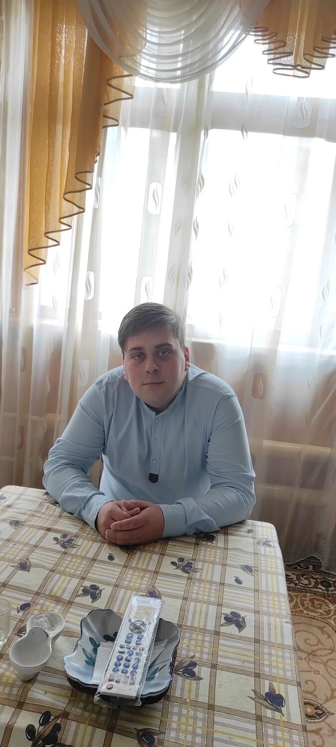  22618978  Andrei, 31 ,    