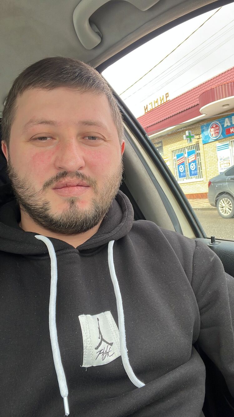  ,   Alan, 34 ,   