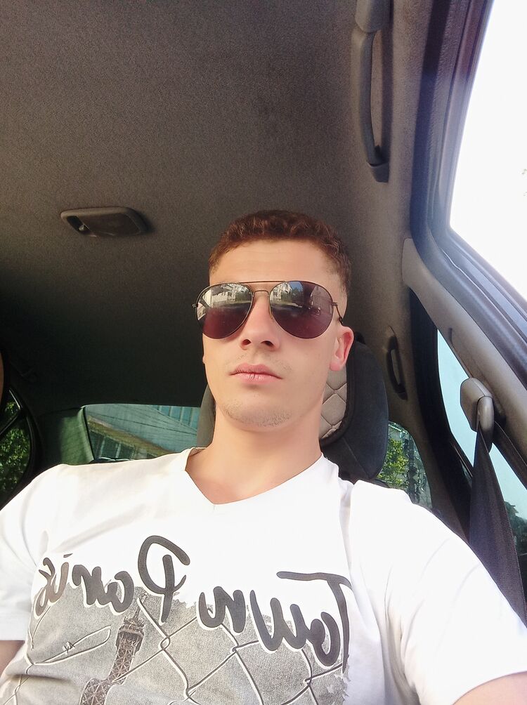  ,   Andrei, 23 ,   ,   , c 
