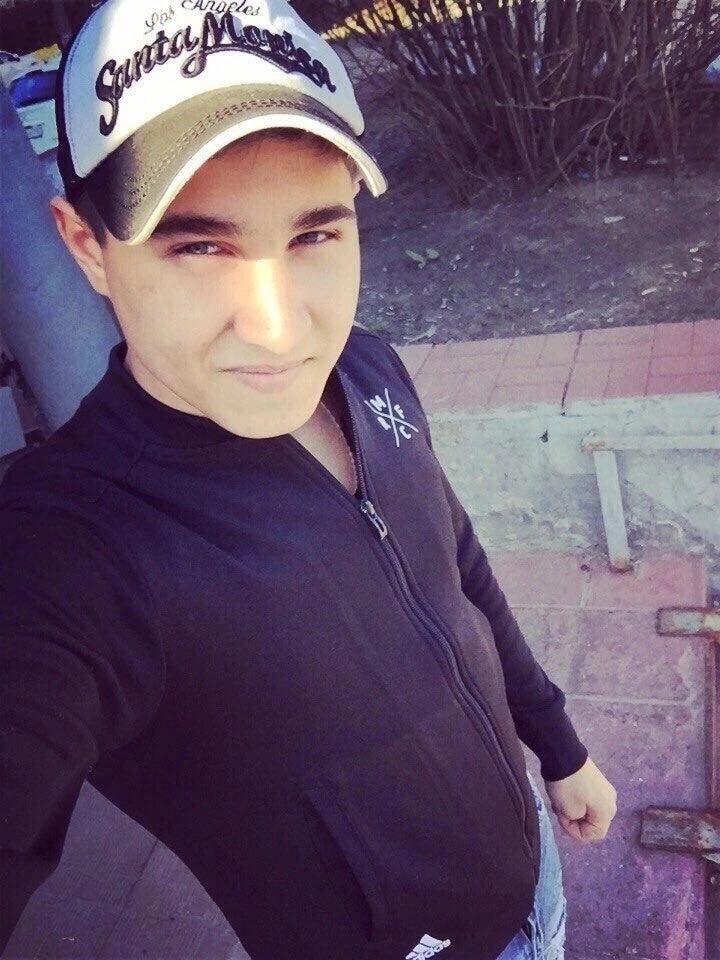  44763418  , 23 ,    