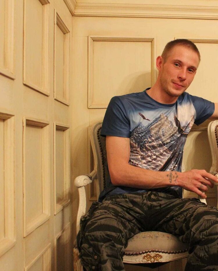  18637218  Schokk, 36 ,    