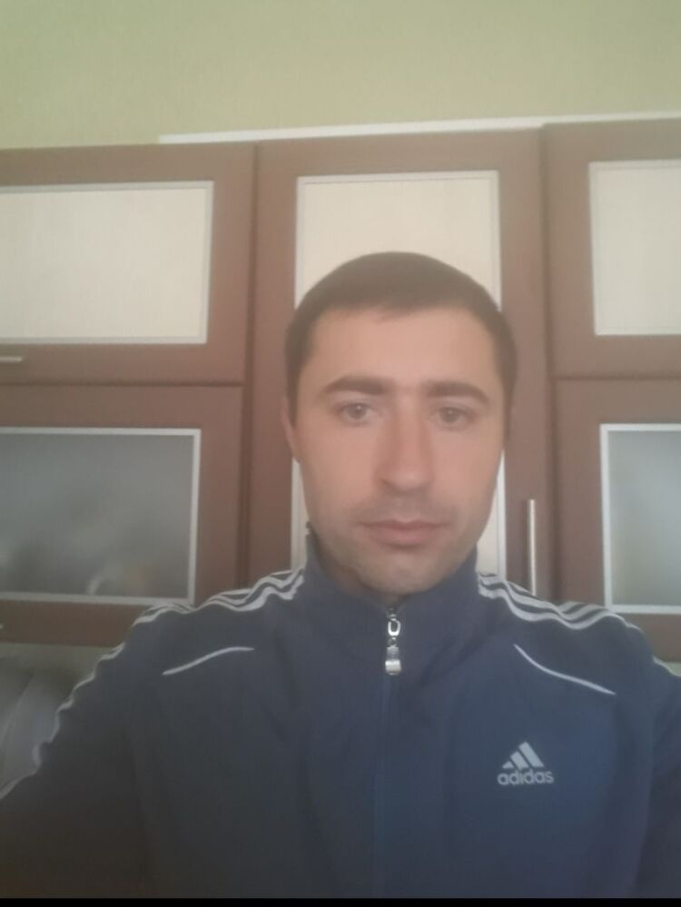  51935978  , 39 ,    