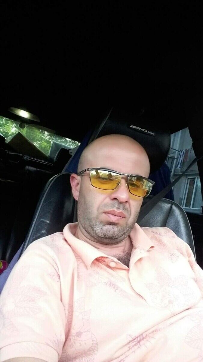 ,   Levani, 42 ,   ,   , c 