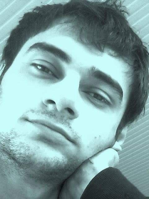  14899068  Fazik, 25 ,    