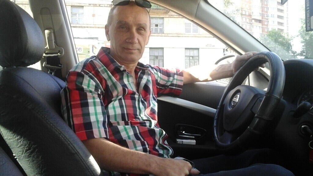  41177088  Boris, 67 ,    