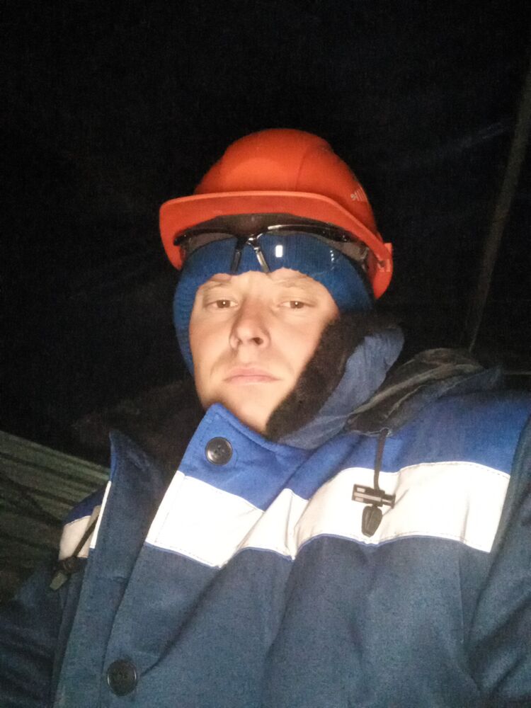  ,   Andrei, 28 ,   ,   , c , 
